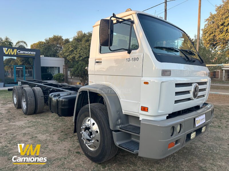 CAMION-USADO-VOLWKSAGEN-13180-VILLA-MARIA-USADO-7