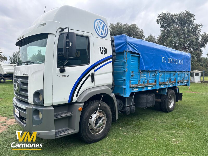 CAMION-USADO-VOLKSWAGEN-17250-VILLAMARIA-4