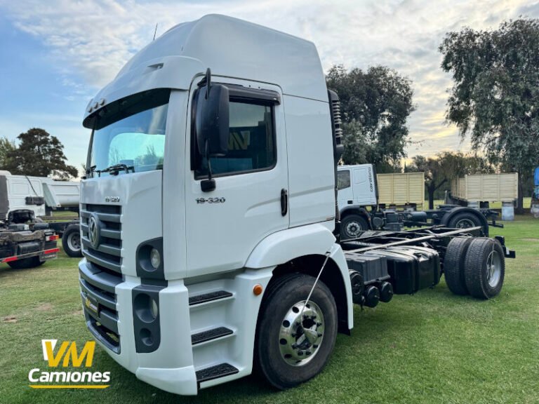 CAMION-USADO--CONSTELLATION-VILLA-MARIA-6