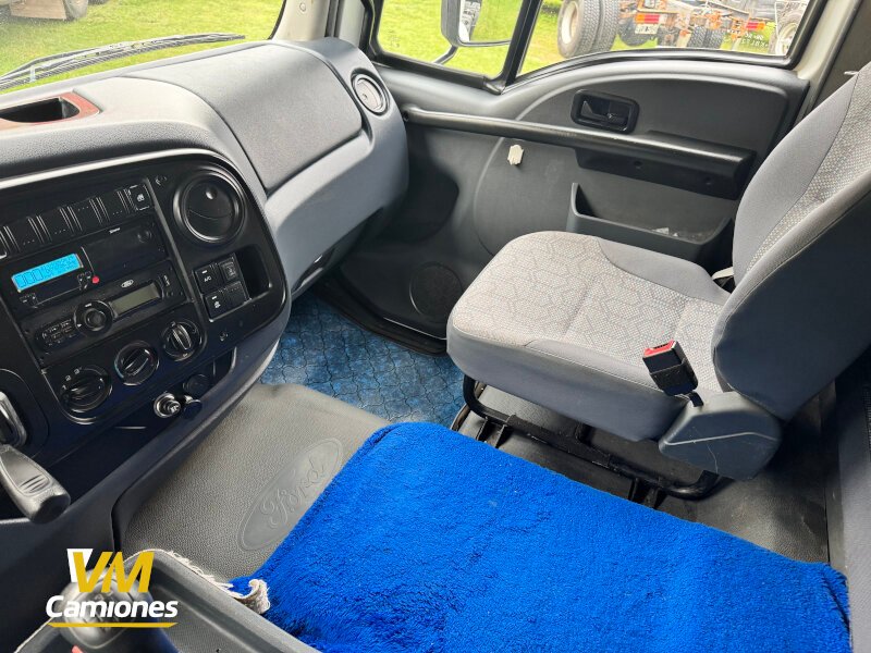 CAMION-USADO-FORD-1730-VILLA-MARIA-CAMIONES-2
