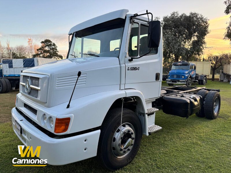 CAMION-USADO-MERCEDES-BENZ-1624-VILLAMARIA-5