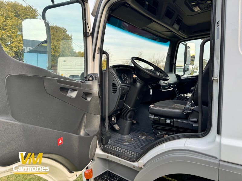 CAMION-USADO-MERCEDES-BENZ-ATEGO-VILLA-MARIA-1