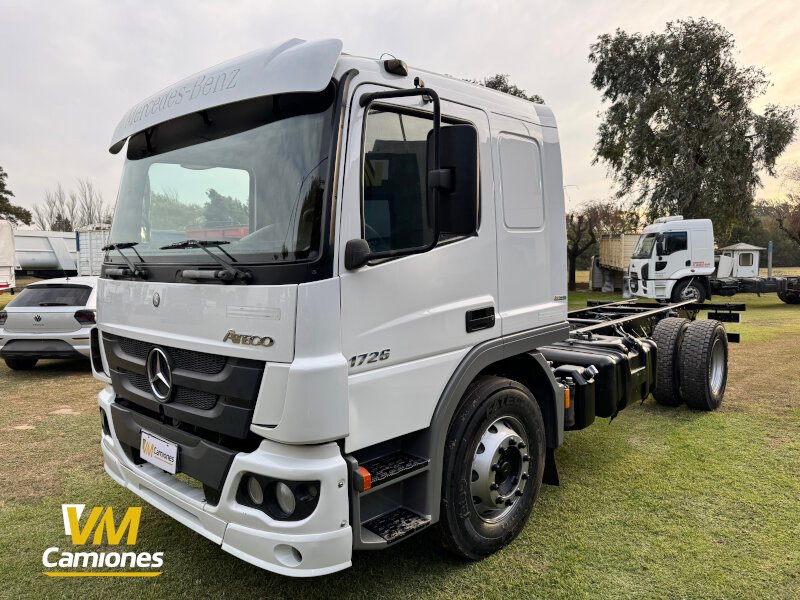 CAMION-USADO-MERCEDES-BENZ-ATEGO-VILLA-MARIA-4