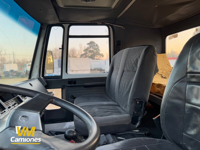 CAMION-FORD-1722-USADO-2000-VILLAMARIA-CAMIONES-5