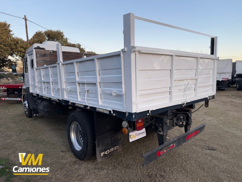 CAMION-USADO-FORD-1722-VILLA-MARIA-CAMIONES-3
