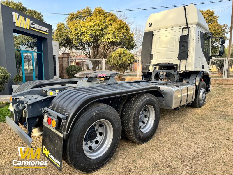 CAMION-USADO-IVECO-CURSOR-330-VILLAMARIA-CAMION-2