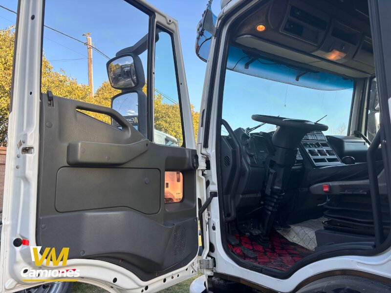 CAMION-USADO-IVECO-CURSOR-330-VILLAMARIA-1