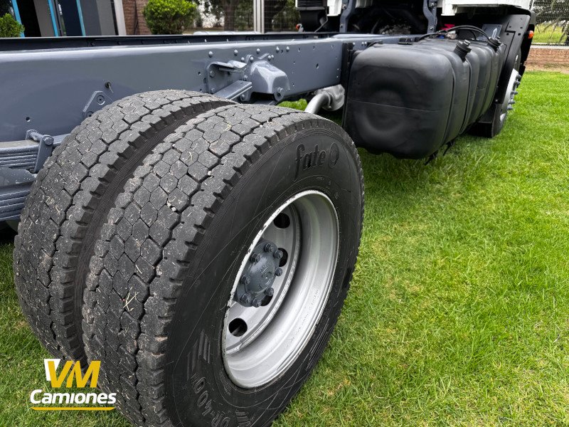 CAMION-IVECO-TECTOR-USADO-VILLA-MARIA-2013-15