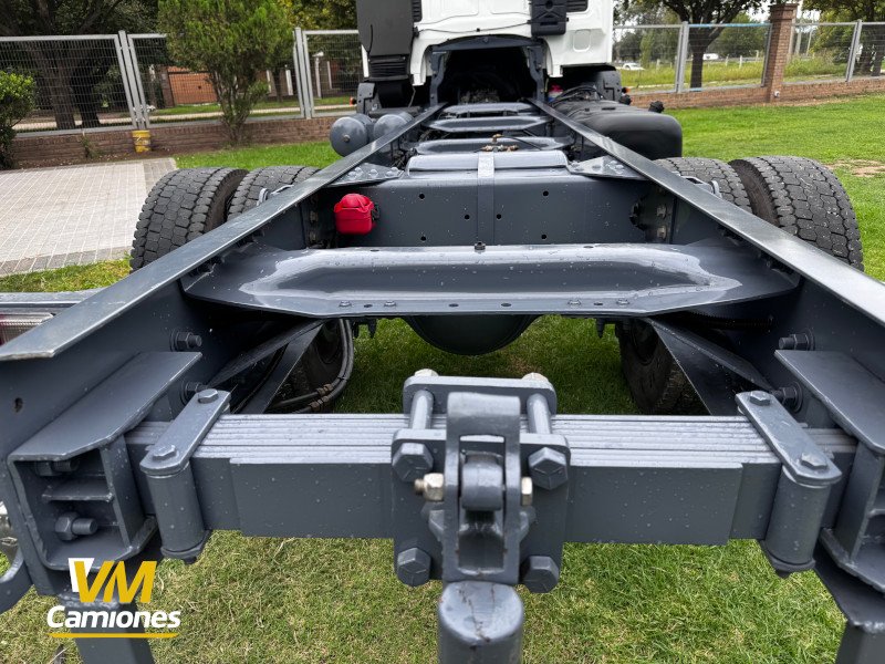 CAMION-IVECO-TECTOR-USADO-VILLA-MARIA-2013-6