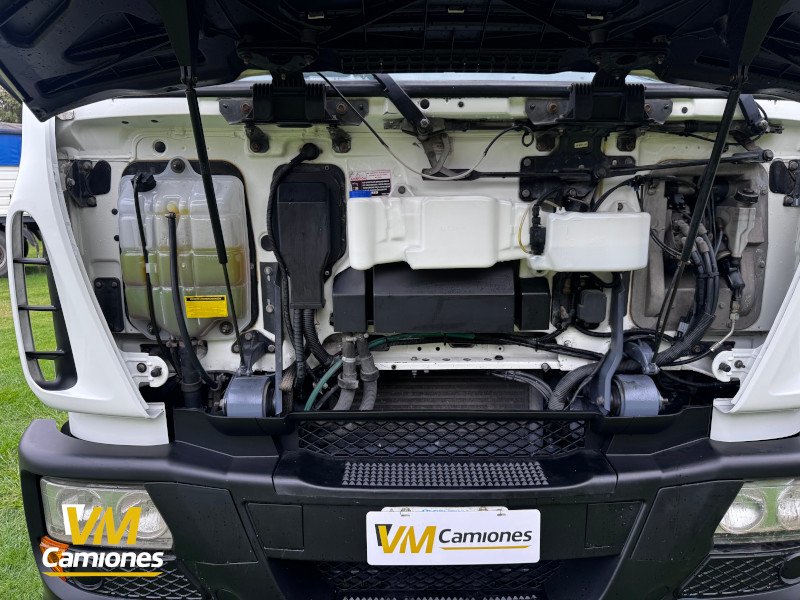 CAMION-IVECO-TECTOR-USADO-VILLA-MARIA-2013-9