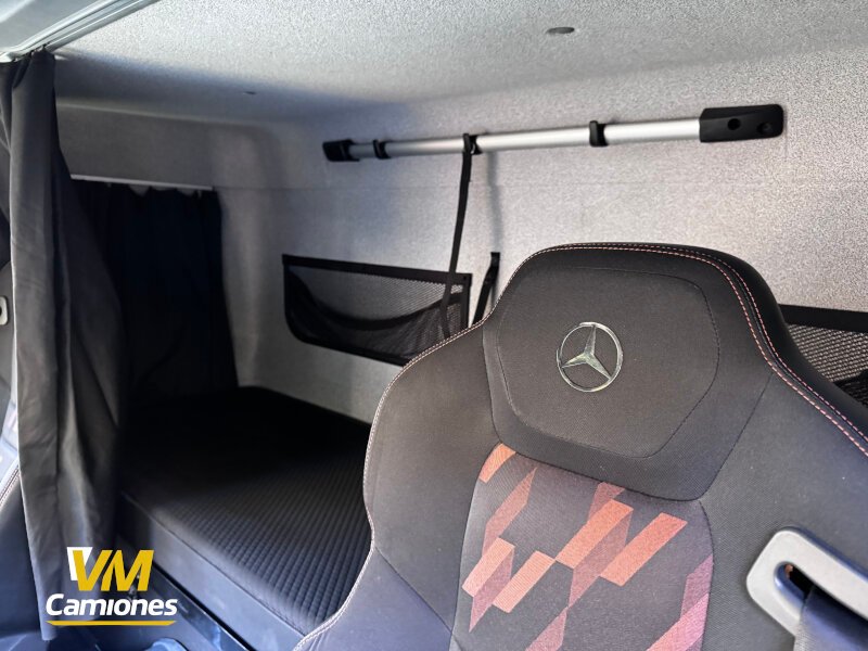 CAMION-MERCEDES-BENZ-ATEGO-LARGO-VILLAMARIA-11