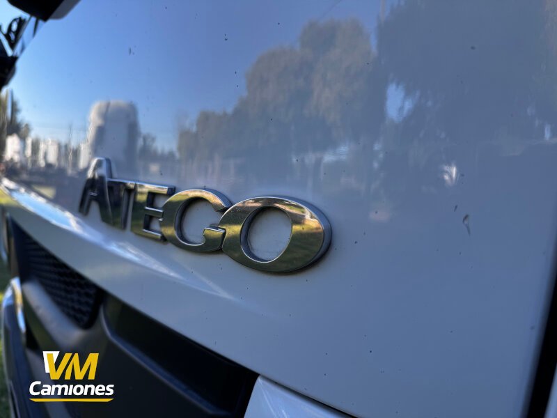 CAMION-MERCEDES-BENZ-ATEGO-LARGO-VILLAMARIA-2